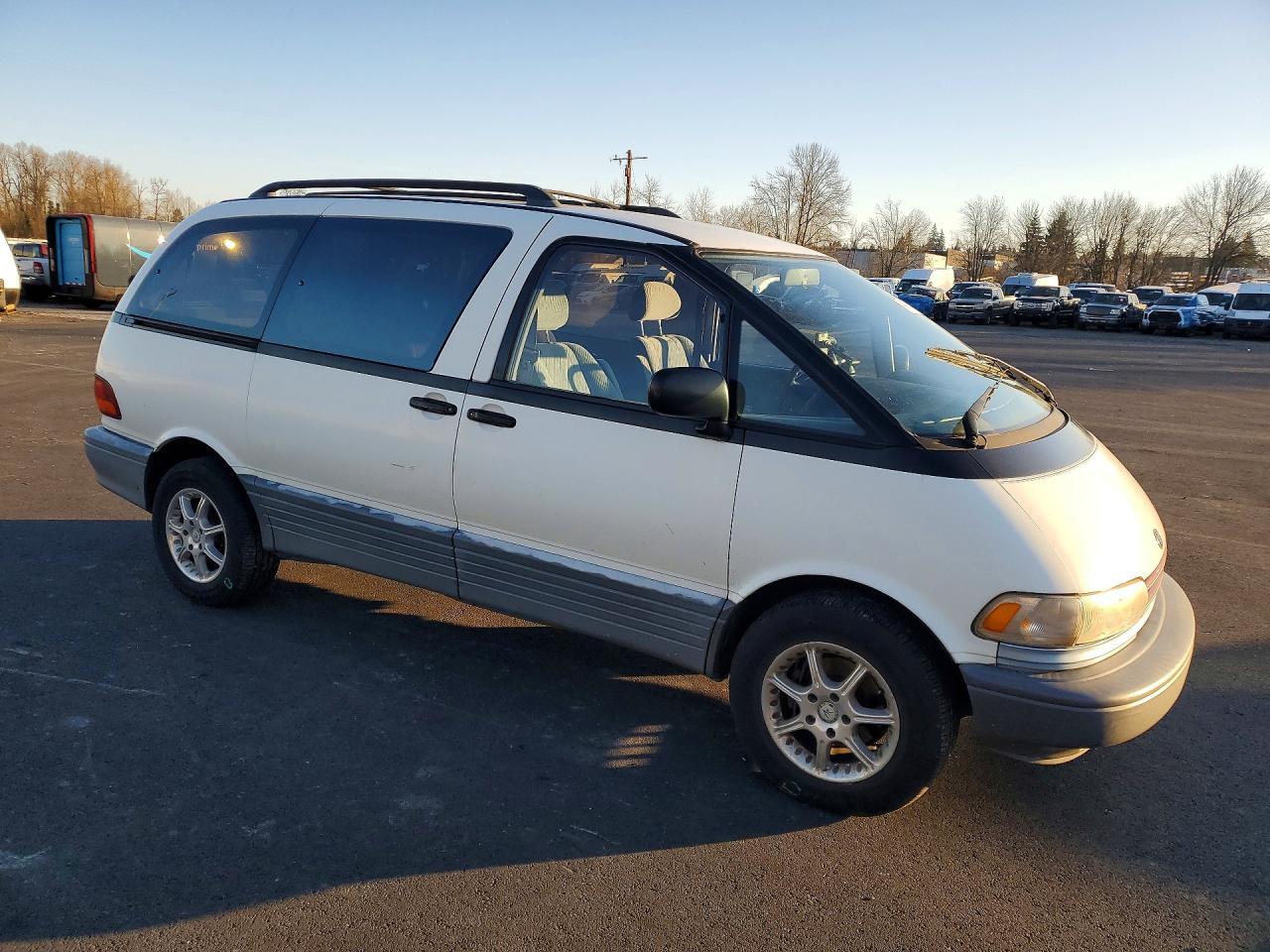 1995 TOYOTA Previa