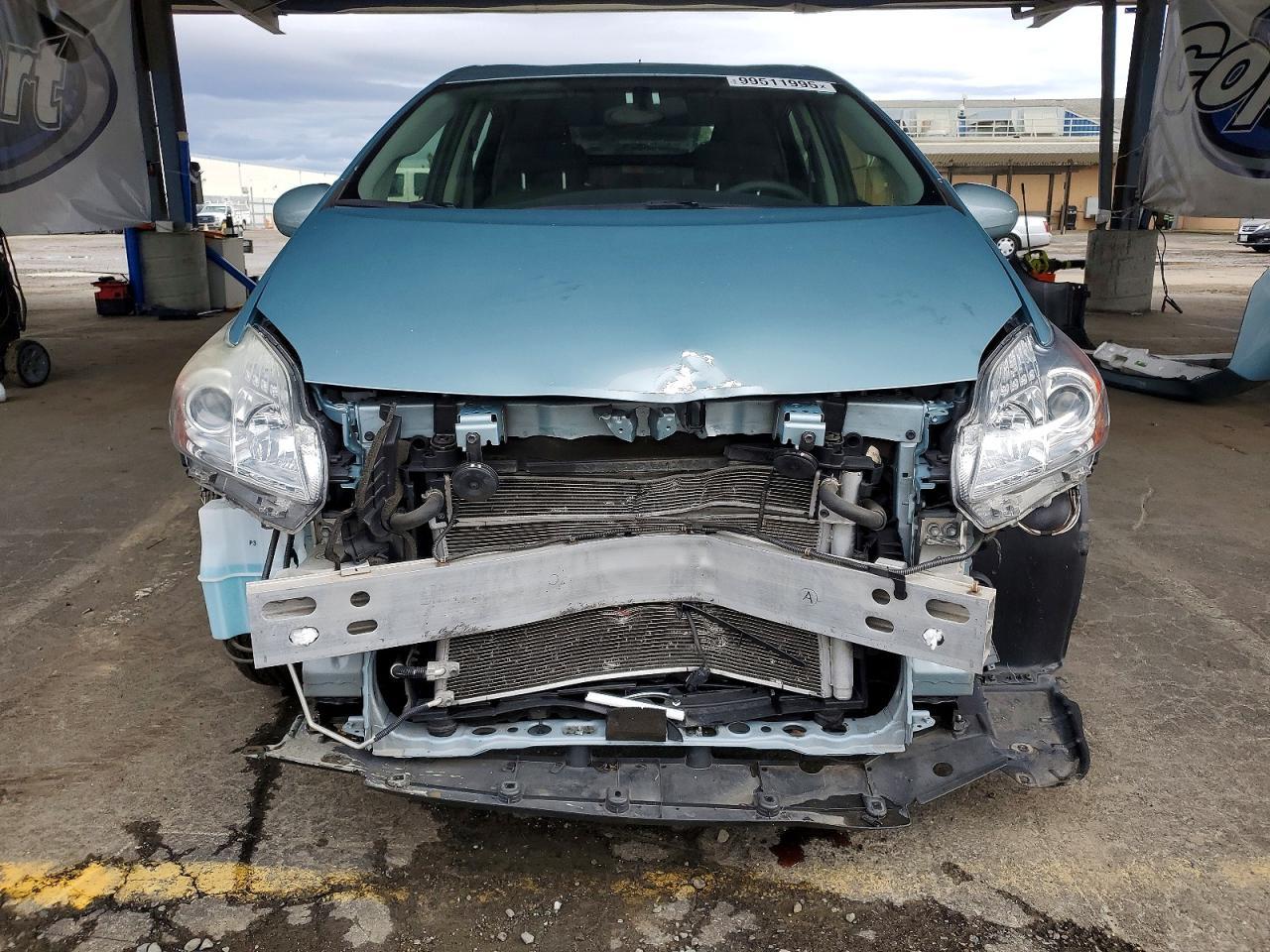2013 TOYOTA PRIUS