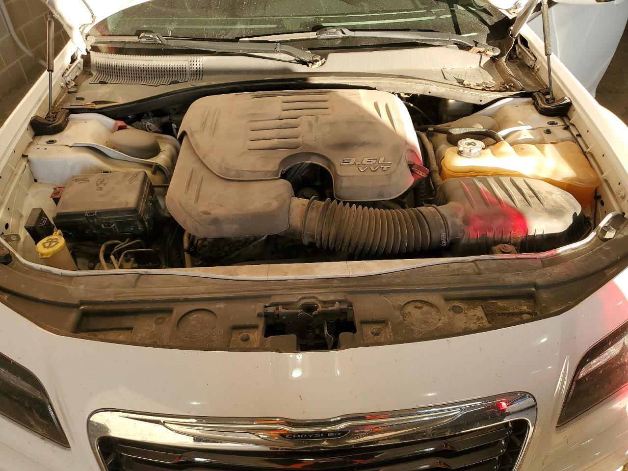 2012 CHRYSLER 300