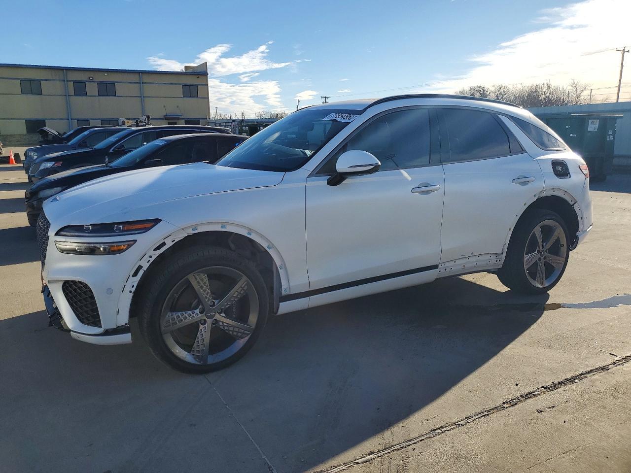 2023 GENESIS GV70
