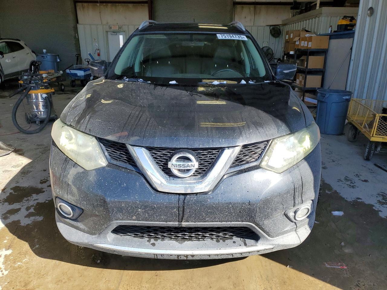 2015 NISSAN ROGUE