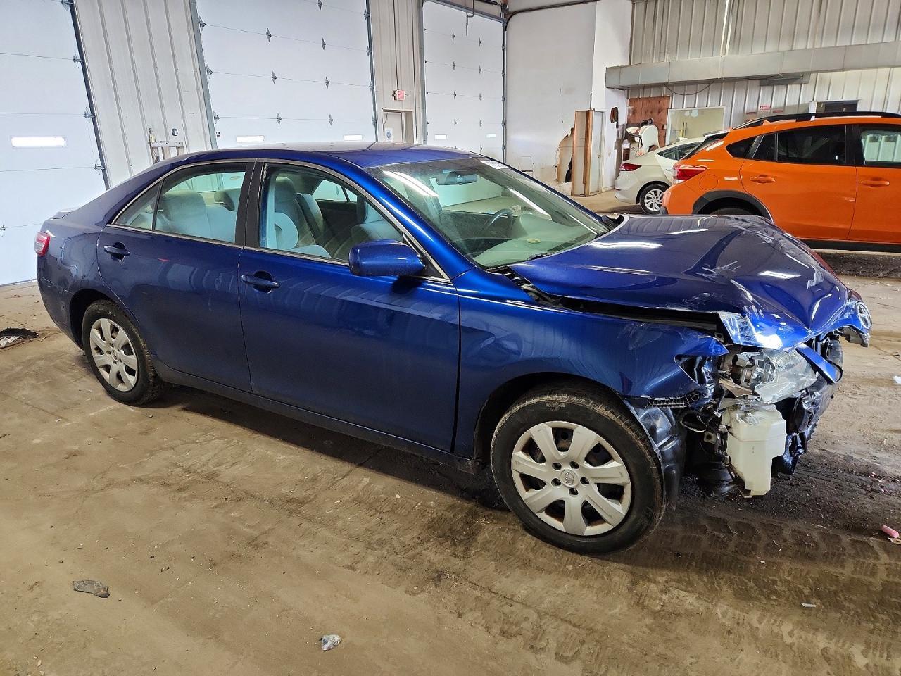 2011 TOYOTA CAMRY