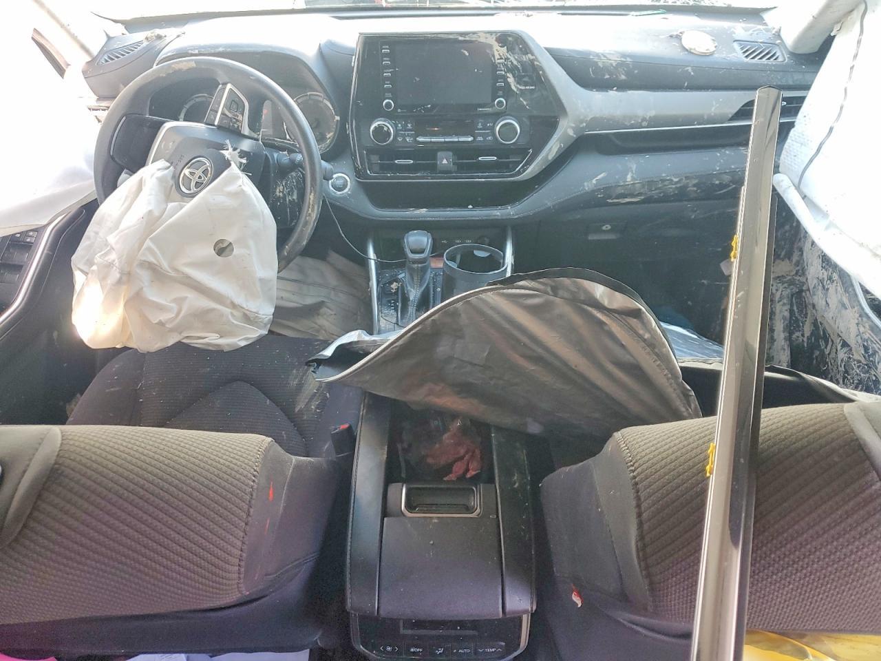 2022 TOYOTA HIGHLANDER