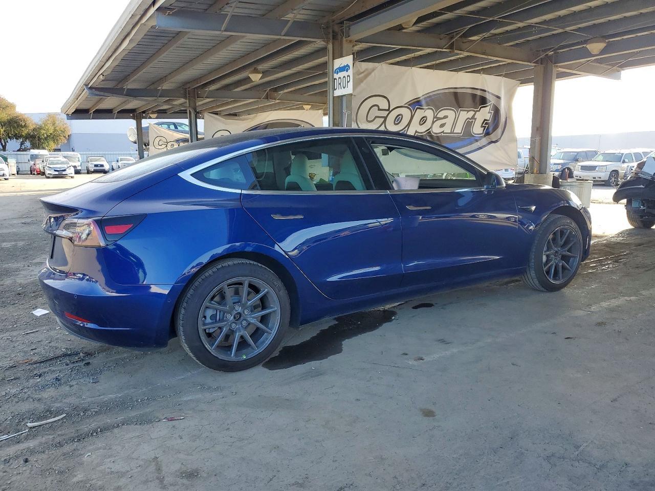 2019 TESLA MODEL 3