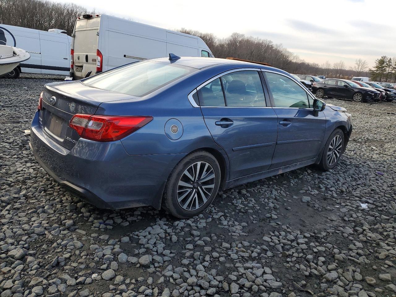 2018 SUBARU Legacy