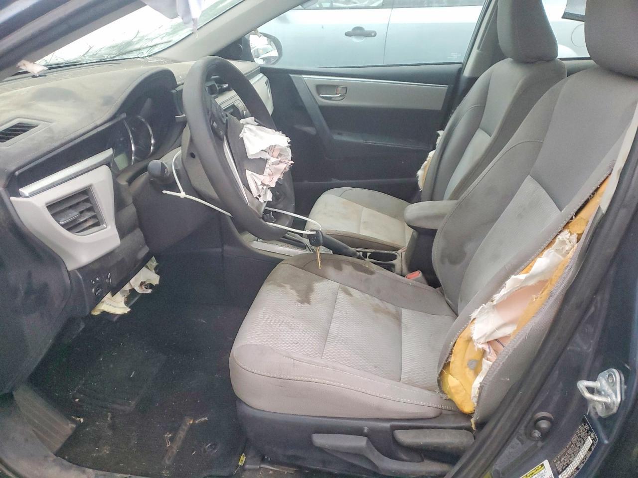 2015 TOYOTA COROLLA