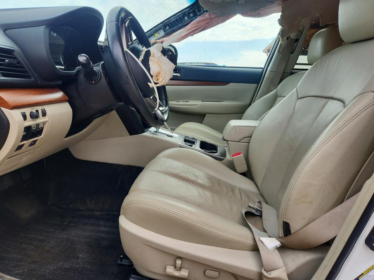 2013 SUBARU Outback