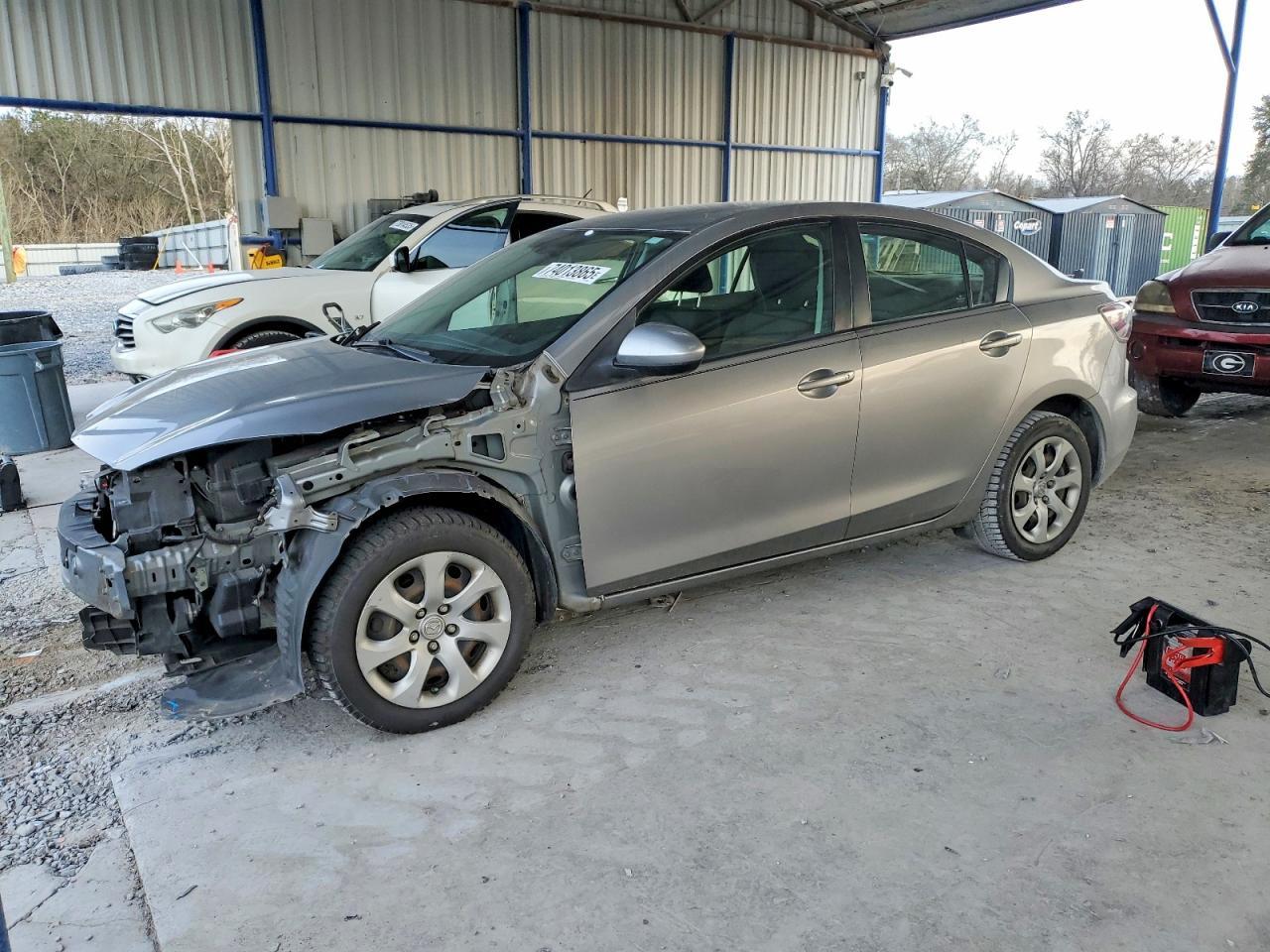 2013 MAZDA 3