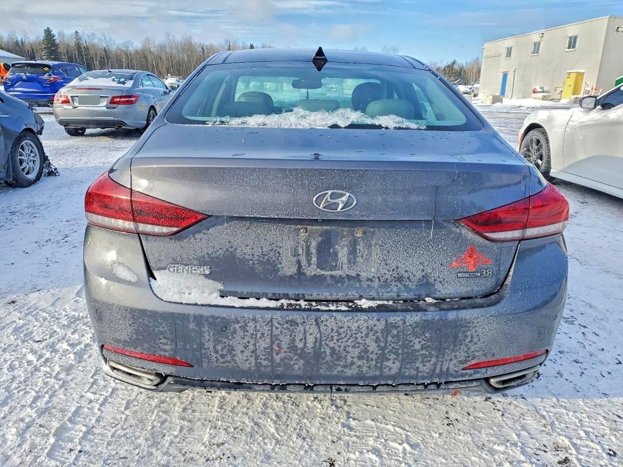 2015 HYUNDAI GENESIS