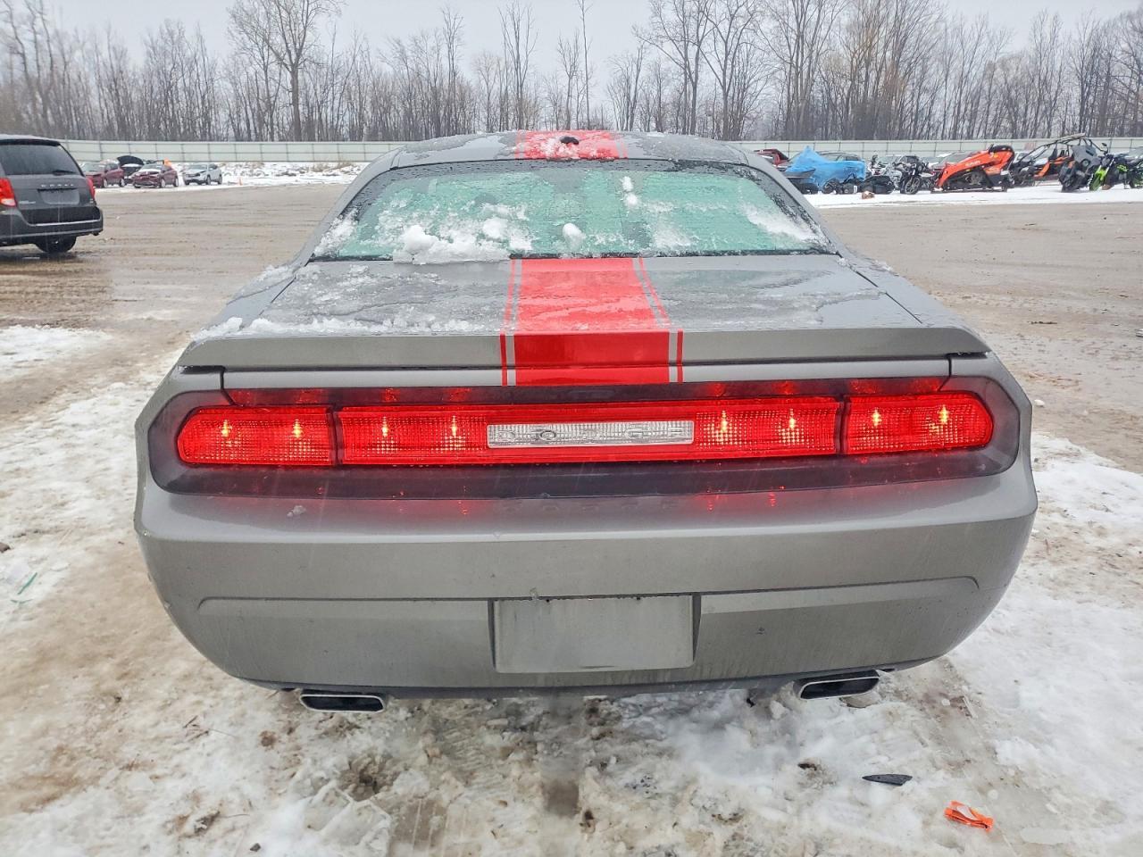 2012 DODGE Challenger