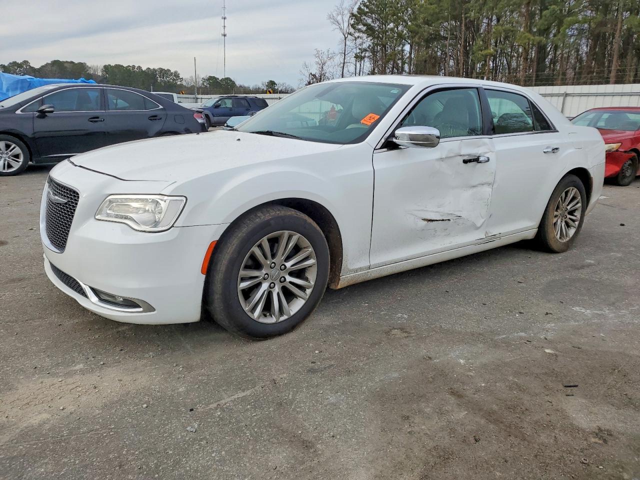 2016 CHRYSLER 300