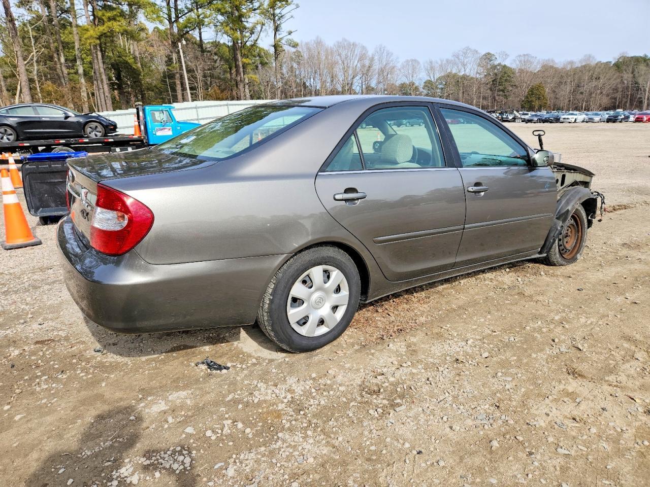 2004 TOYOTA CAMRY