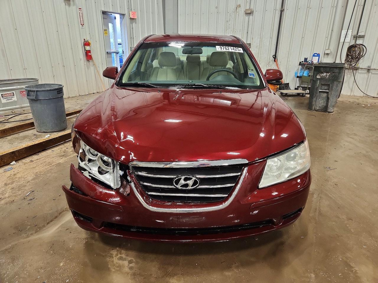 2010 HYUNDAI SONATA