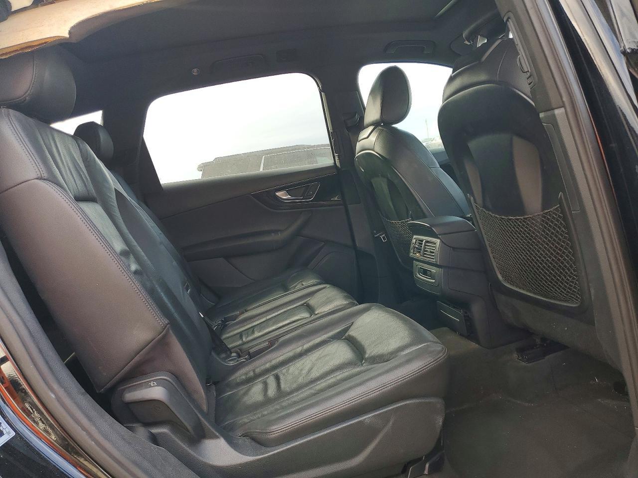 2017 AUDI Q7