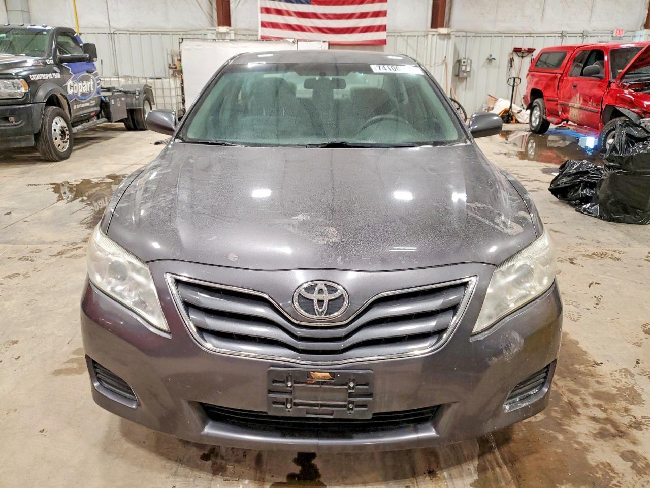 2011 TOYOTA CAMRY