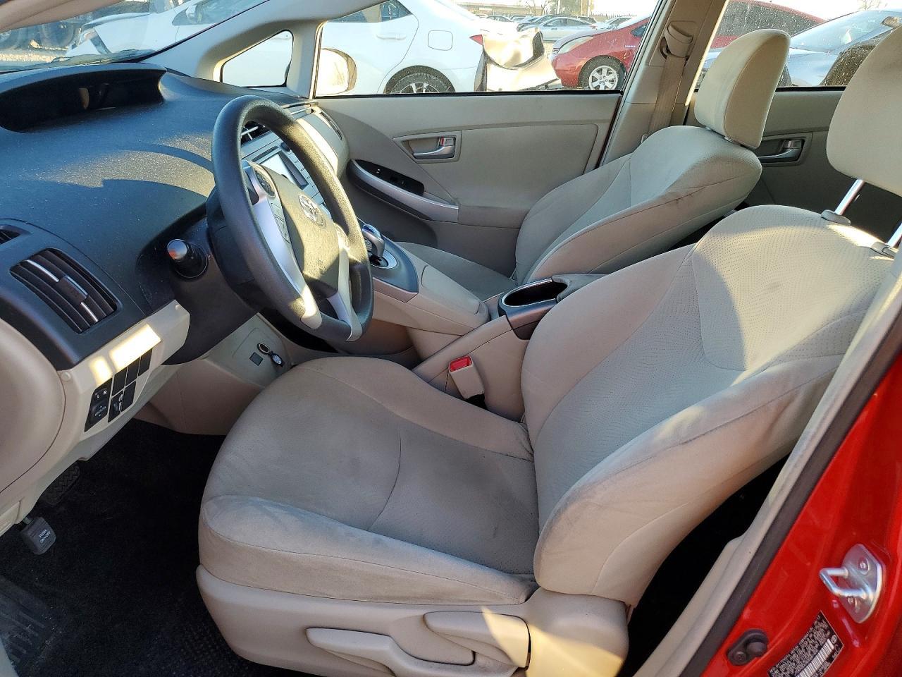 2013 TOYOTA PRIUS