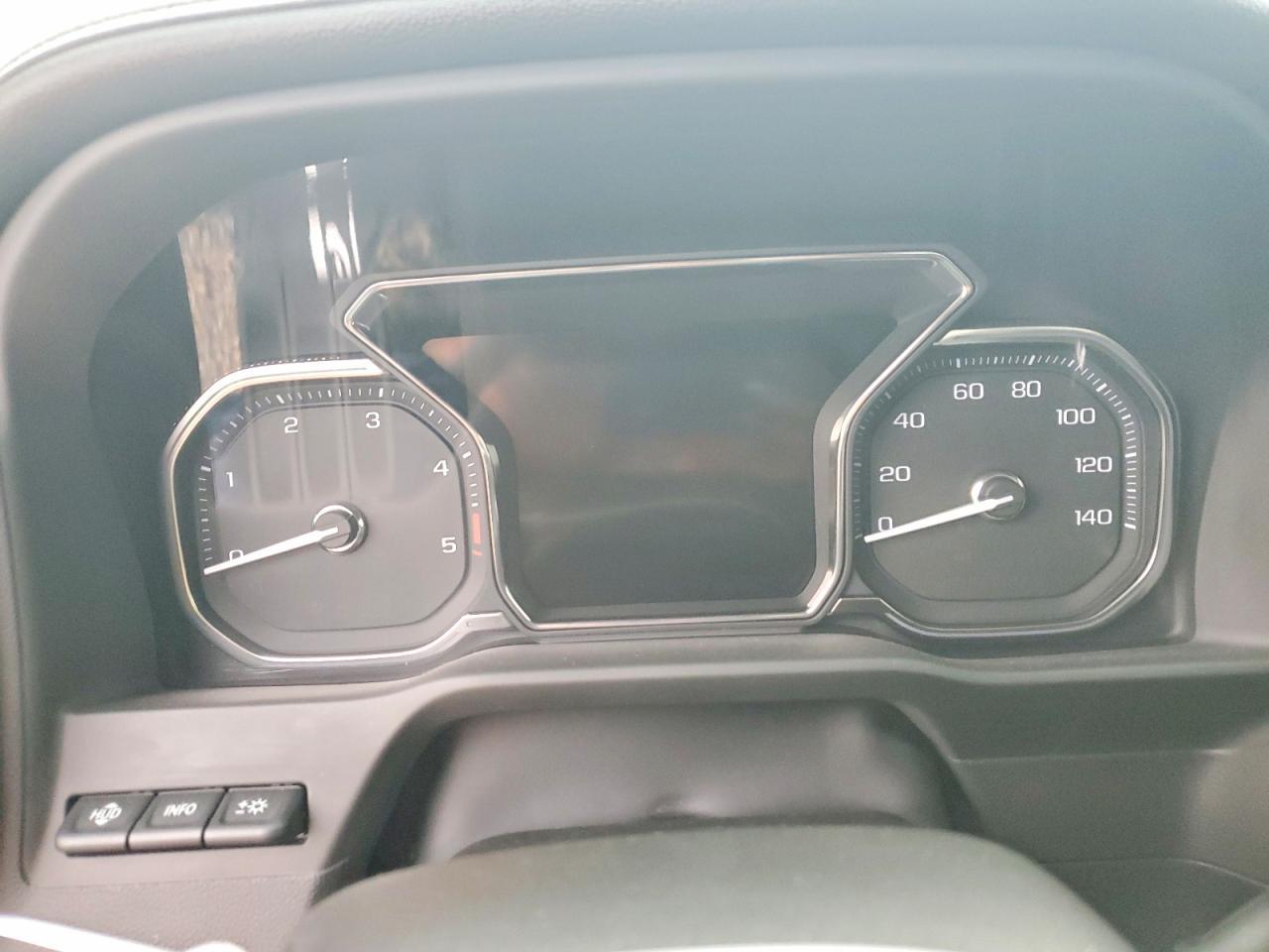 2023 GMC Sierra