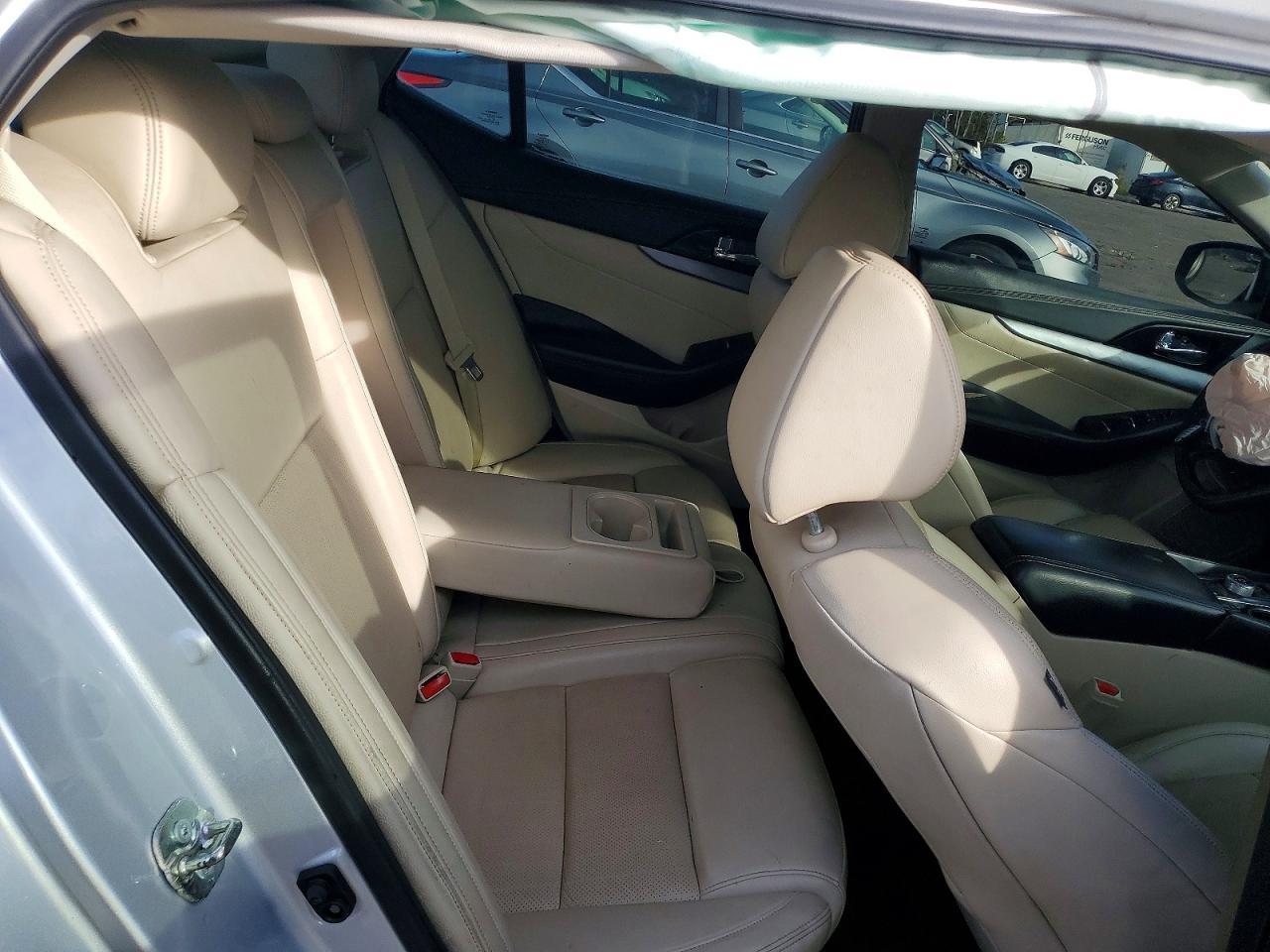 2017 NISSAN Maxima
