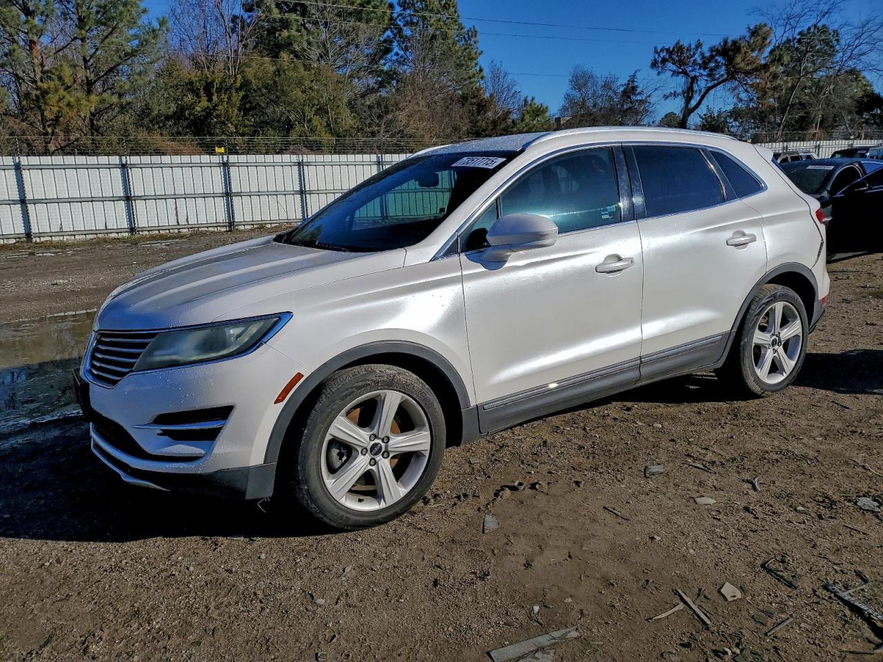 2015 LINCOLN MKC