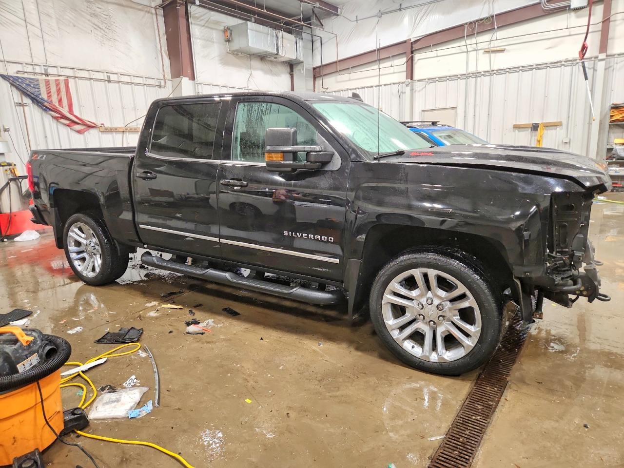 2018 CHEVROLET Silverado