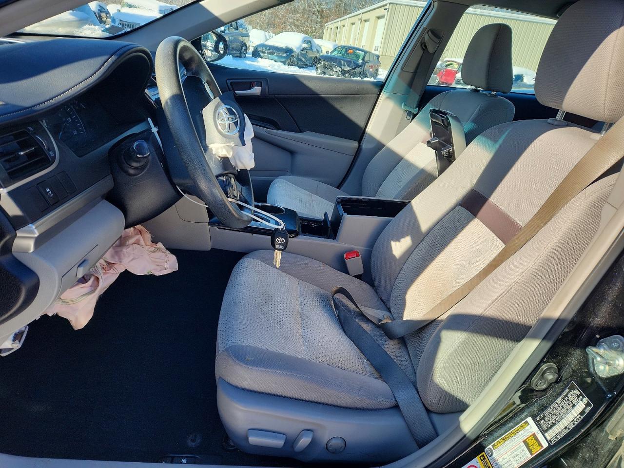 2014 TOYOTA CAMRY
