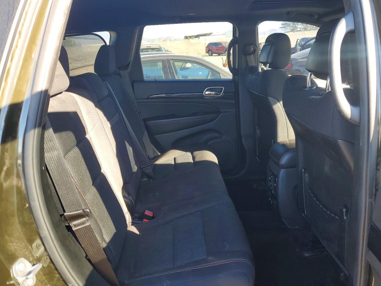 2016 JEEP Grand Cherokee