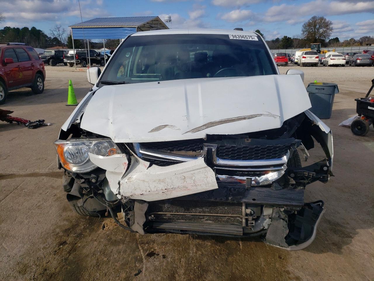 2018 DODGE GRAND CARAVAN