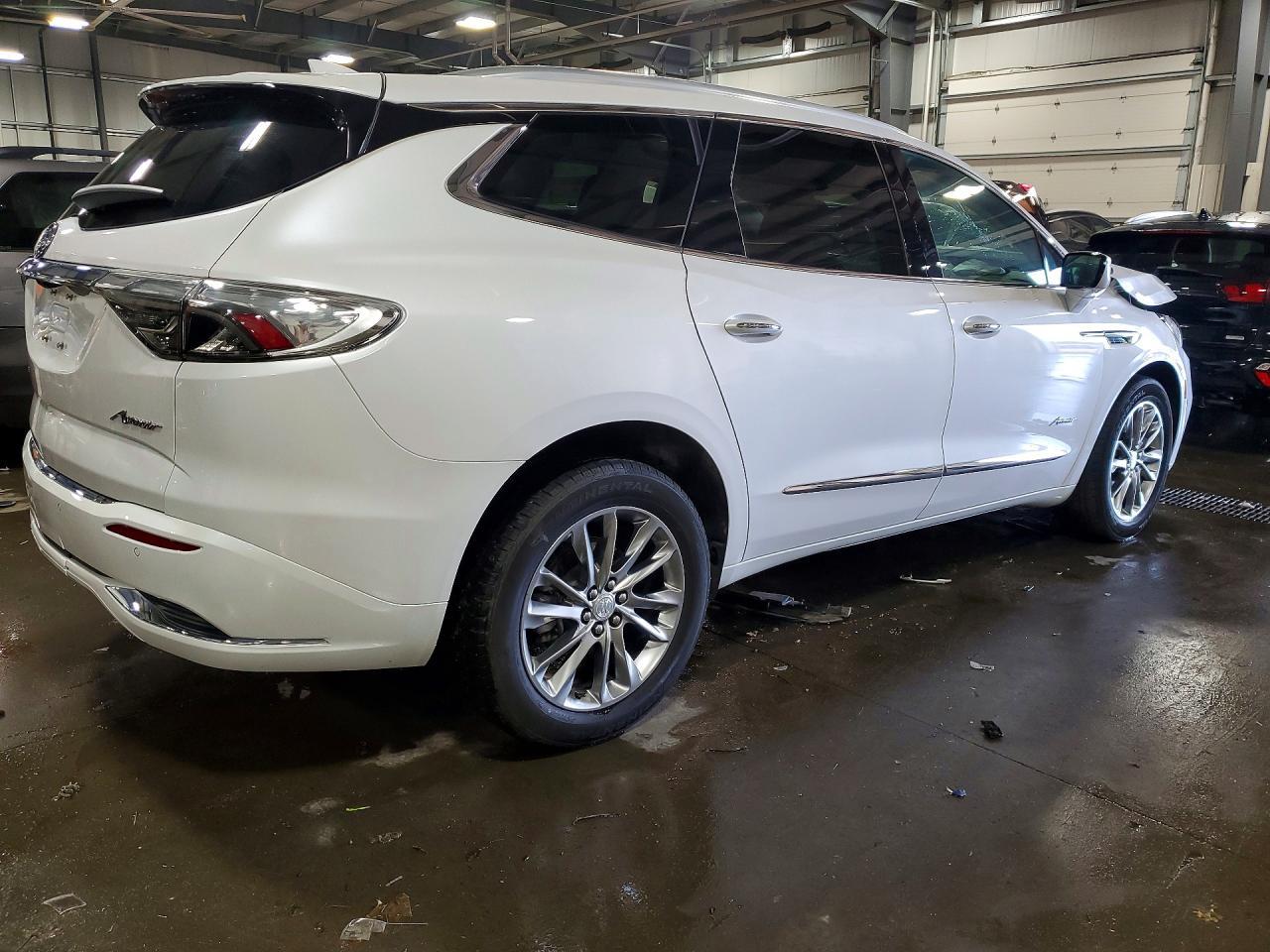 2022 BUICK ENCLAVE AVENIR