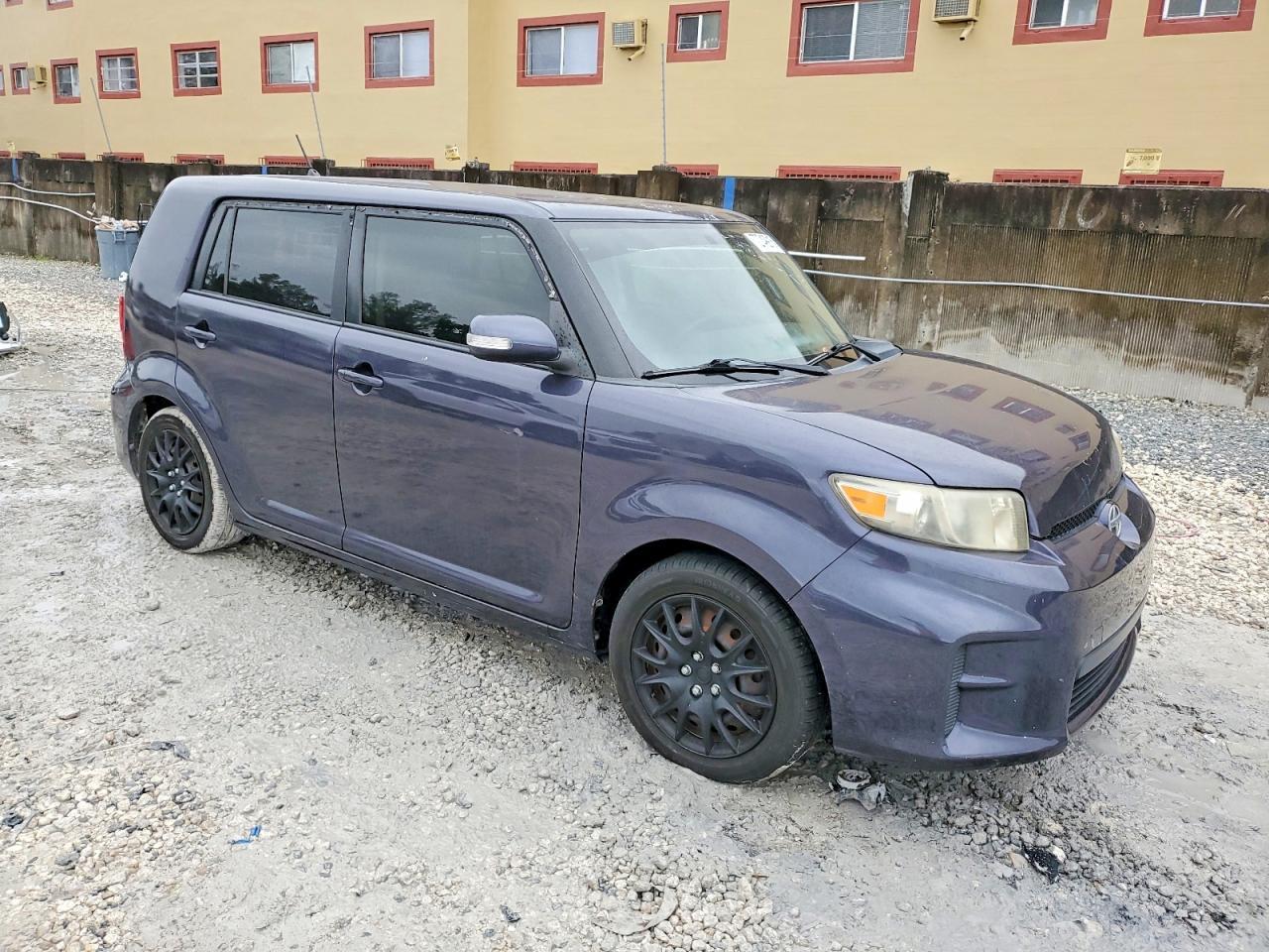 2012 TOYOTA