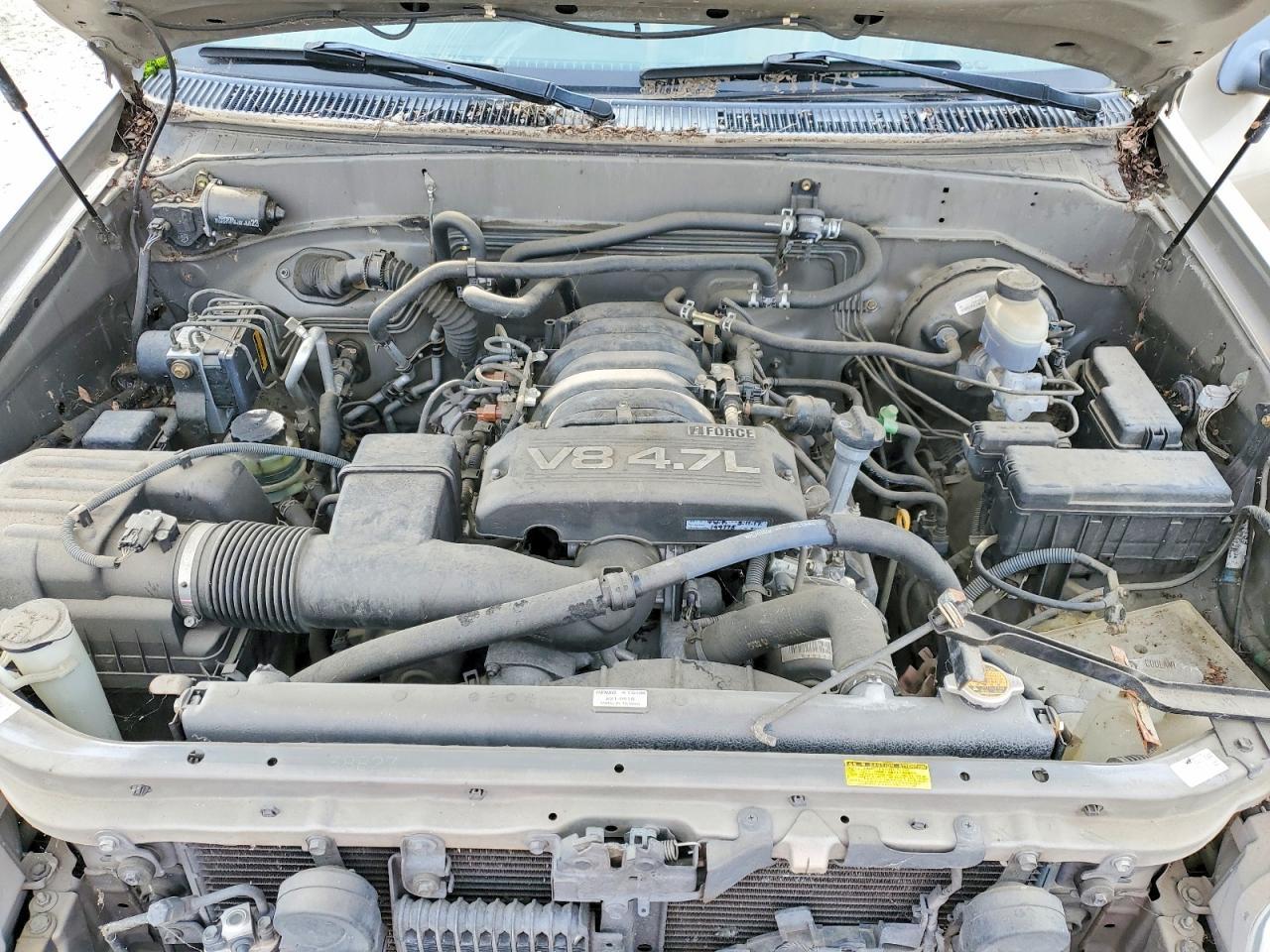 2005 TOYOTA Sequoia