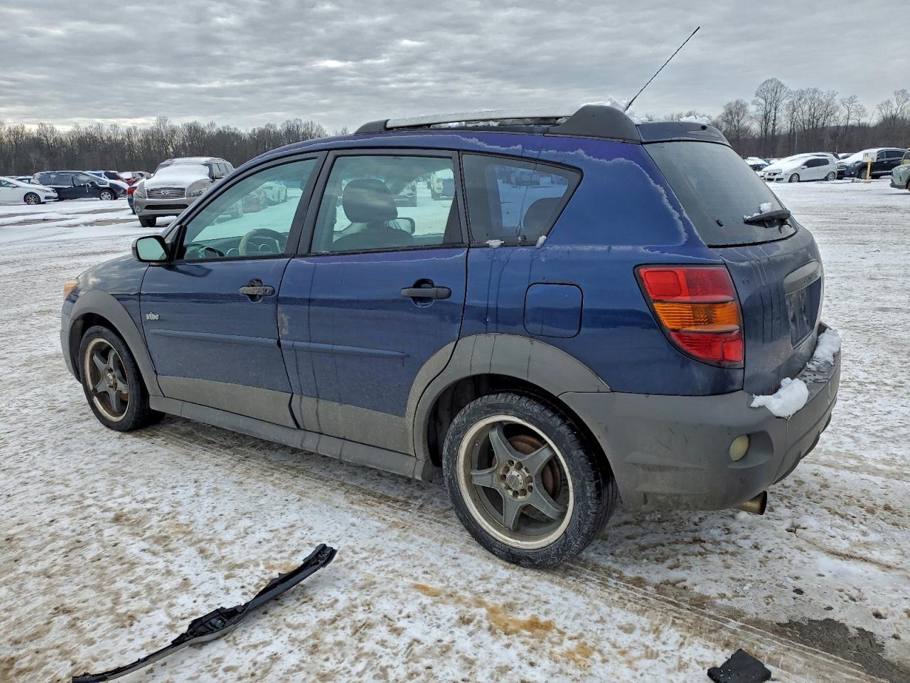 2004 PONTIAC VIBE