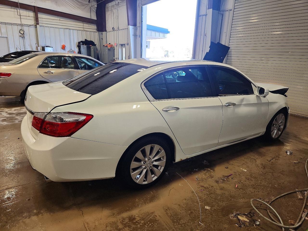 2015 HONDA ACCORD