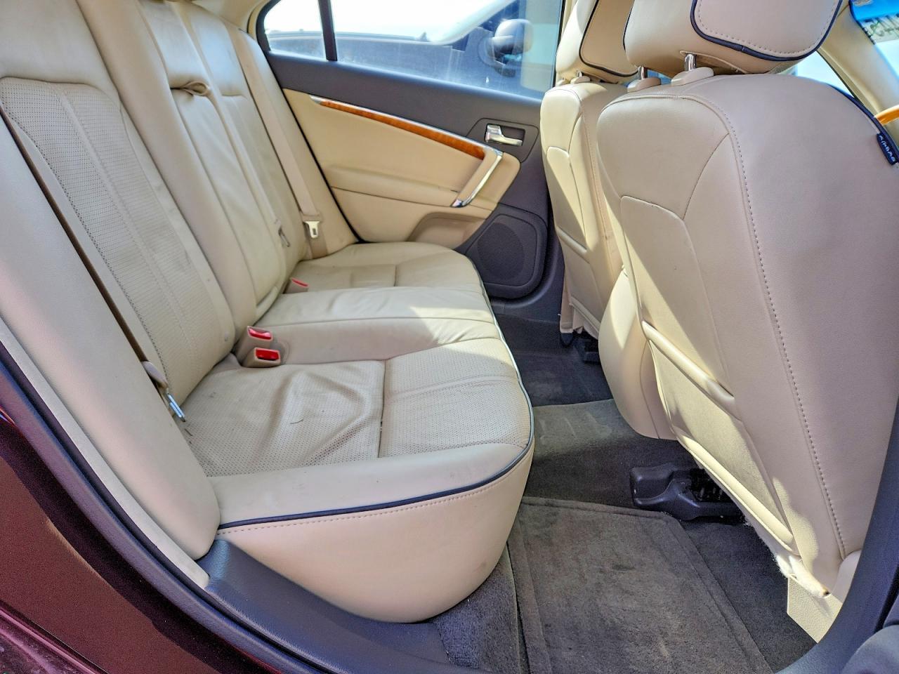 2011 LINCOLN MKZ