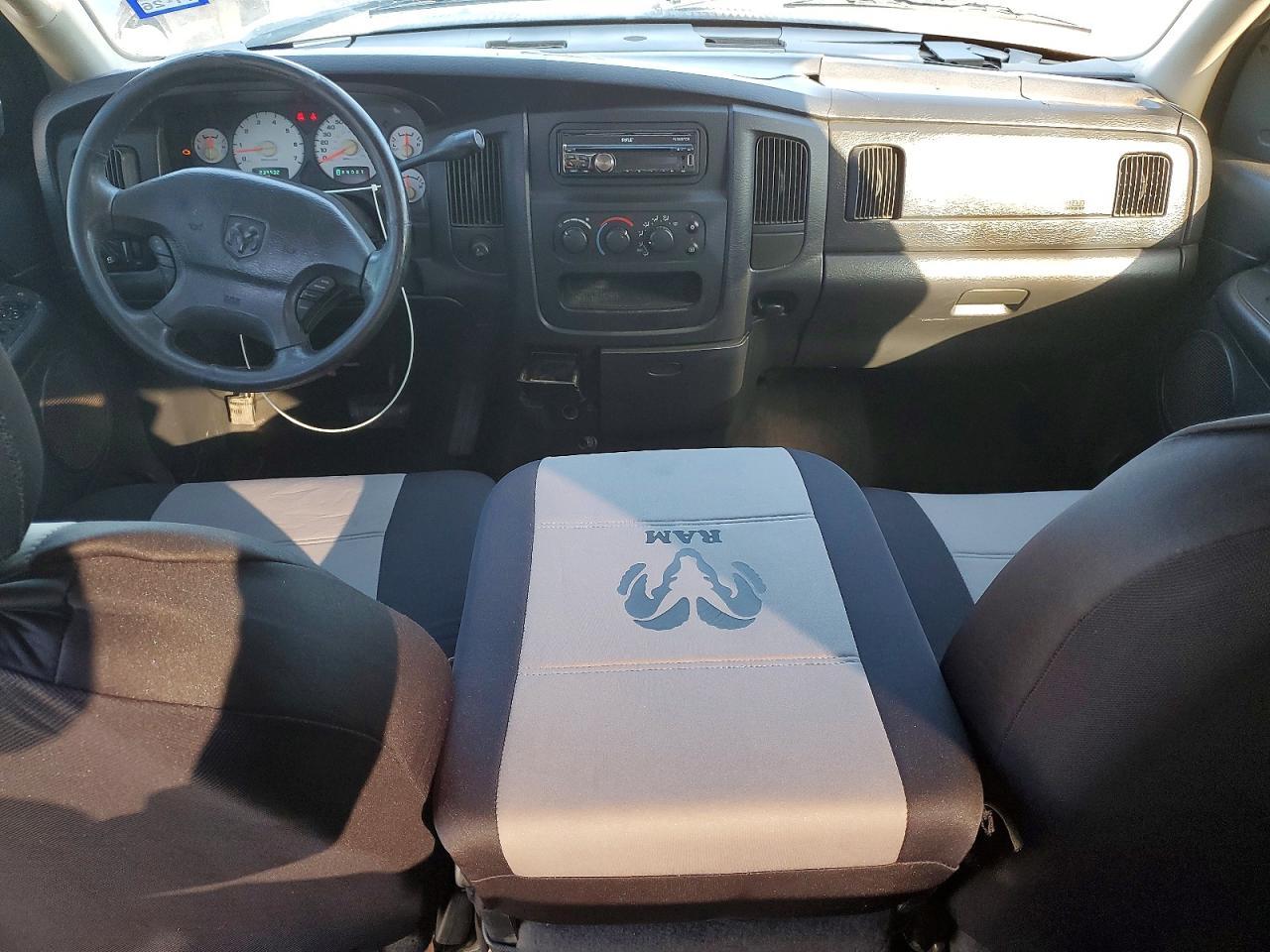 2002 DODGE RAM 1500