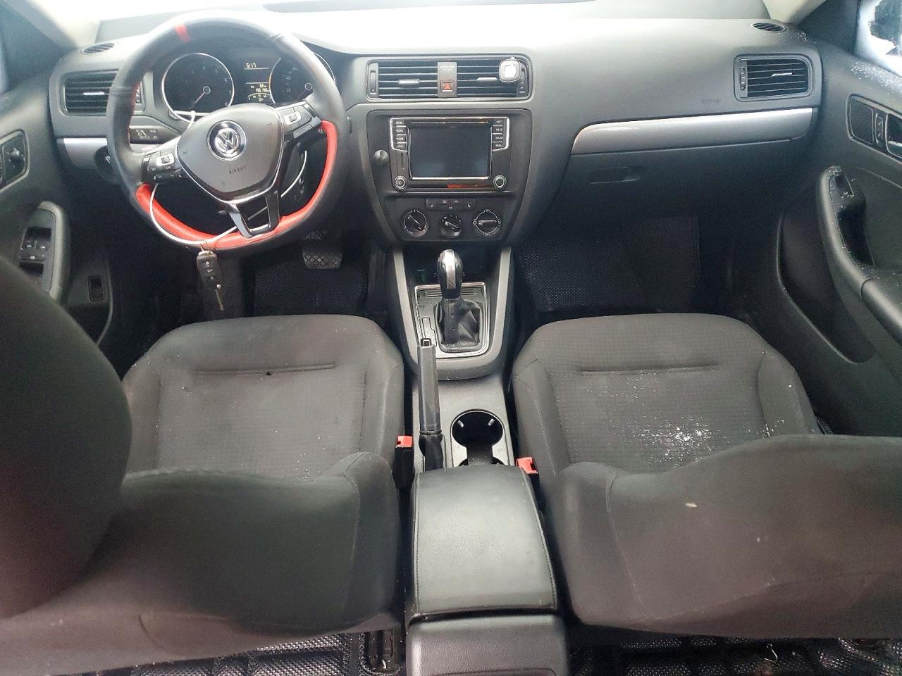 2016 VOLKSWAGEN JETTA