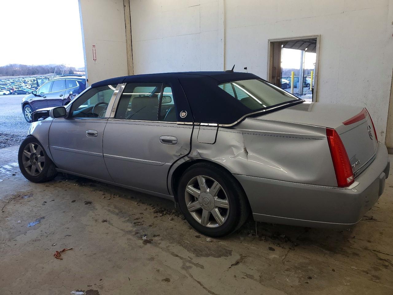 2006 CADILLAC DTS