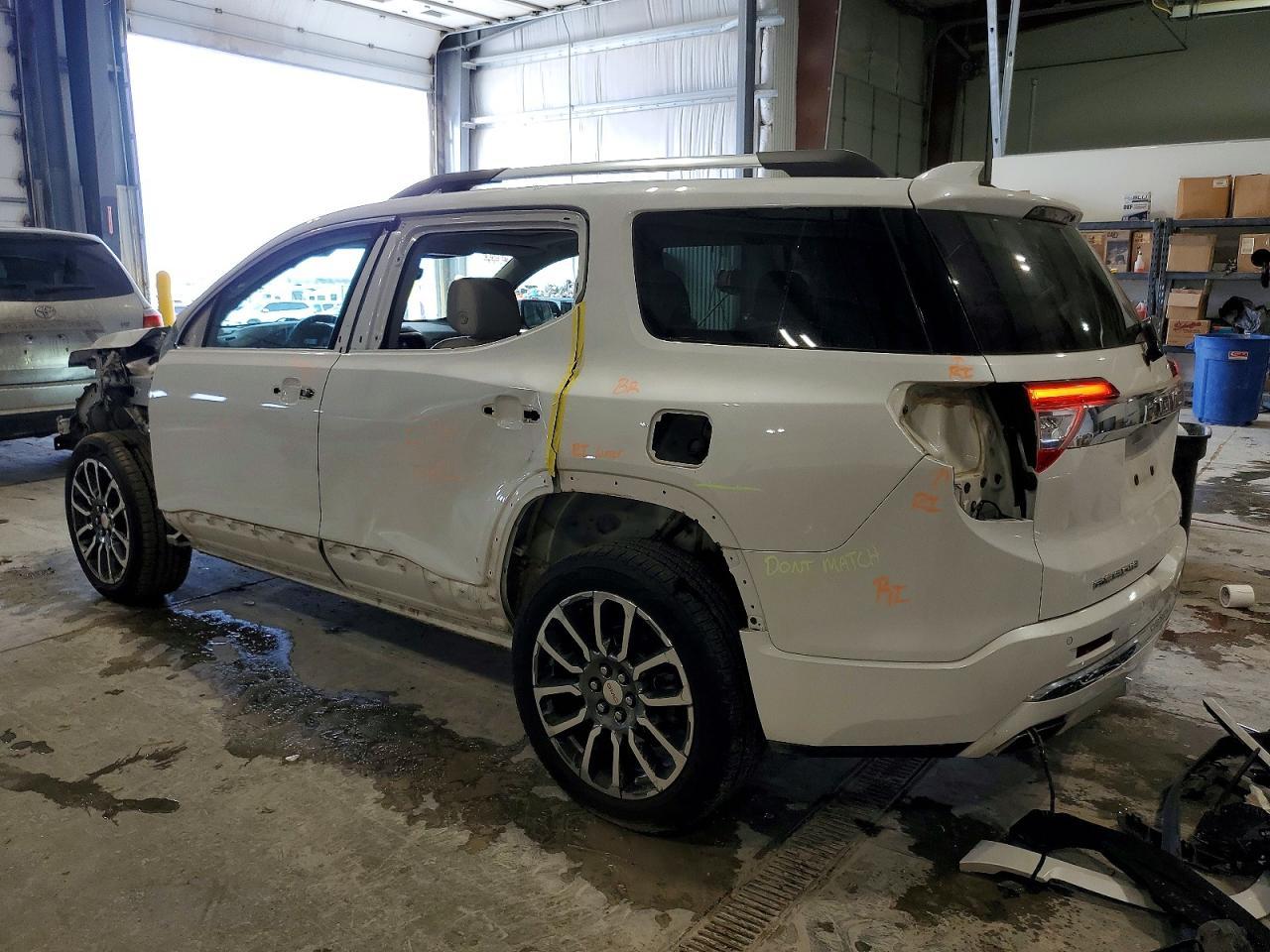 2020 GMC ACADIA