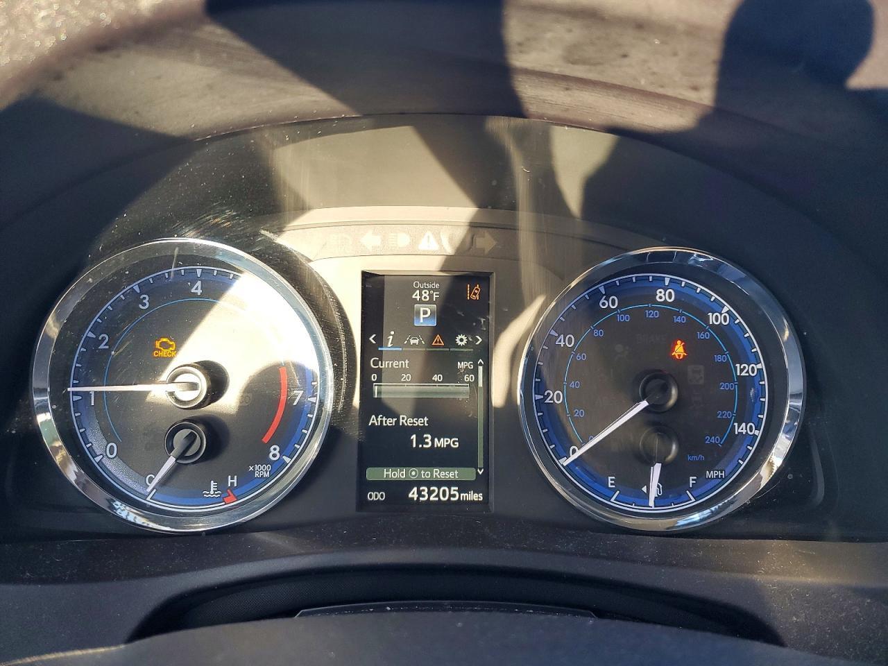 2017 TOYOTA COROLLA
