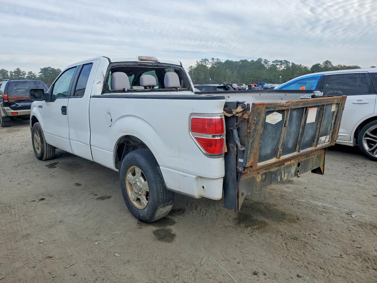 2011 FORD F-150