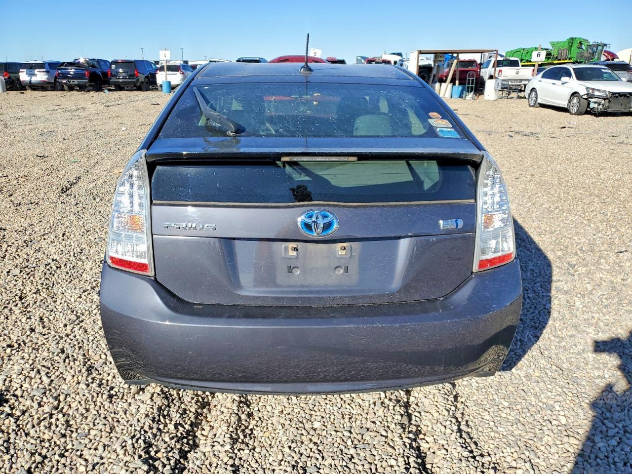 2011 TOYOTA PRIUS