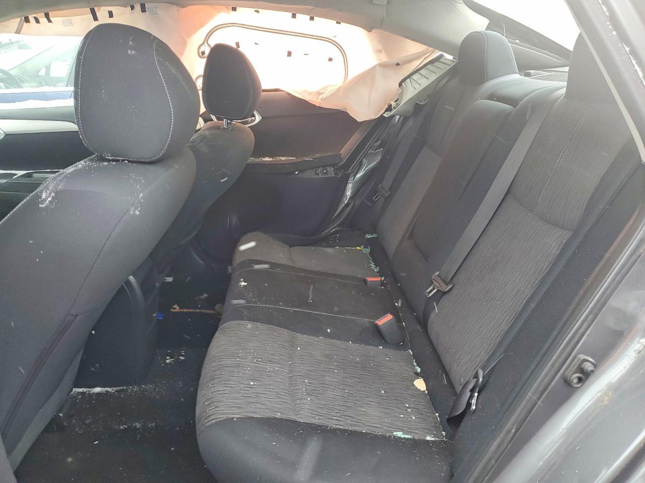2015 NISSAN SENTRA
