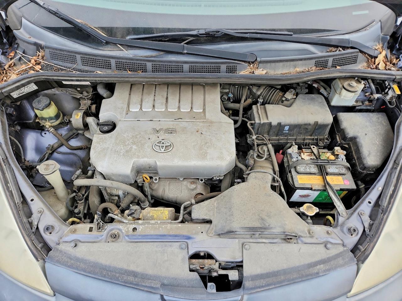2008 TOYOTA SIENNA