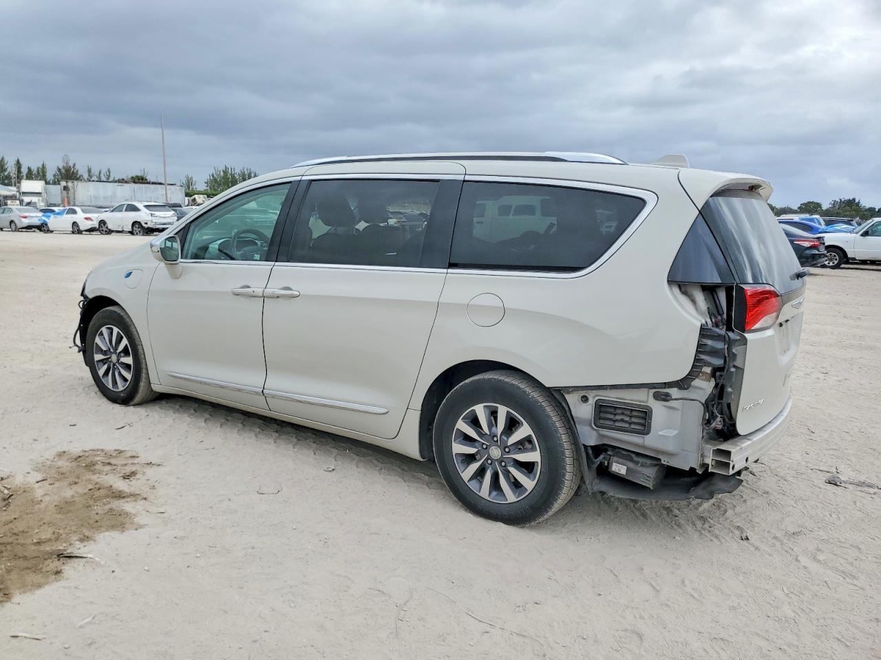 2020 CHRYSLER Pacifica