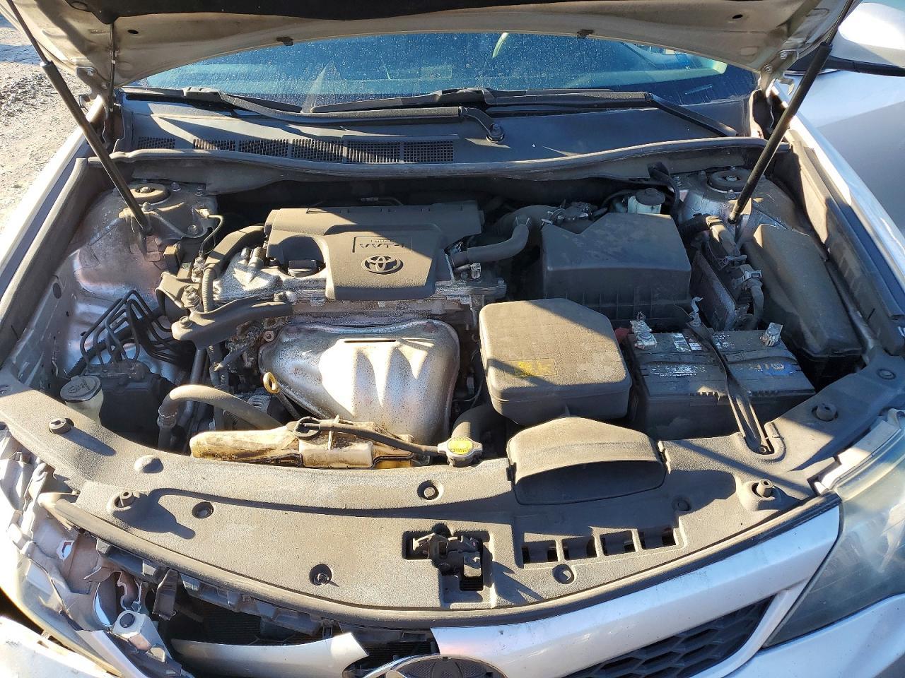 2014 TOYOTA CAMRY