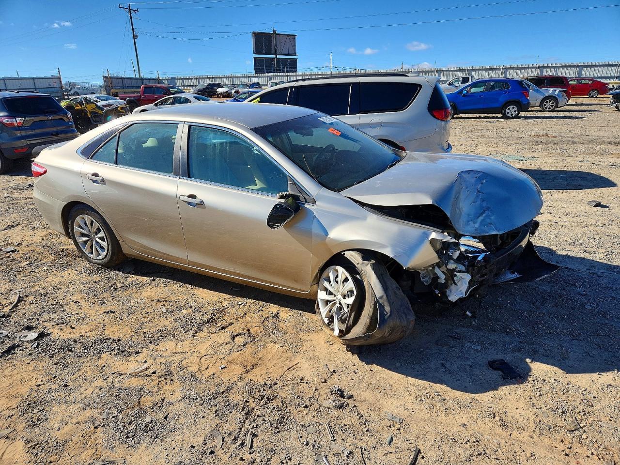 2015 TOYOTA CAMRY
