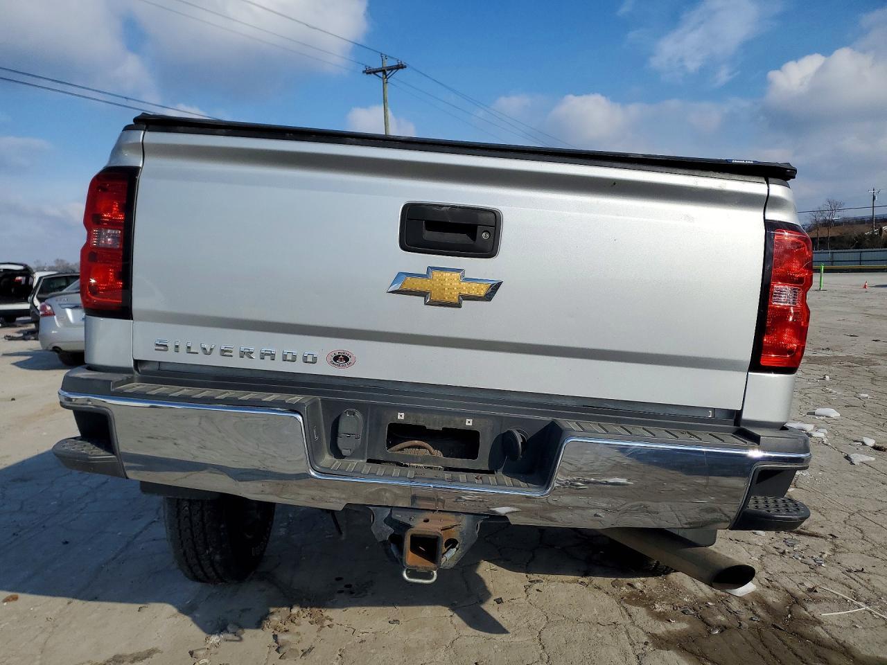 2015 CHEVROLET Silverado 2500
