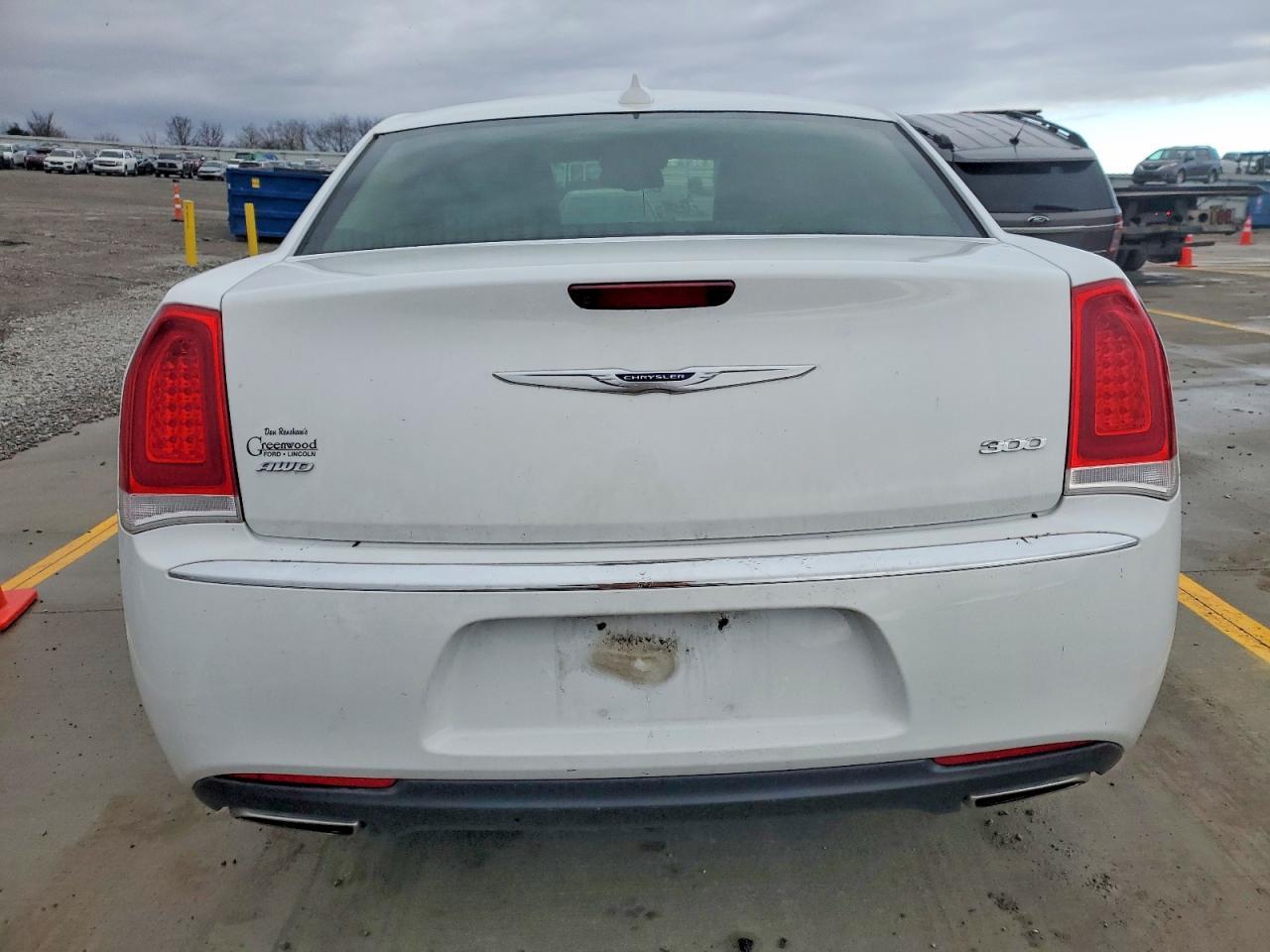 2020 CHRYSLER 300