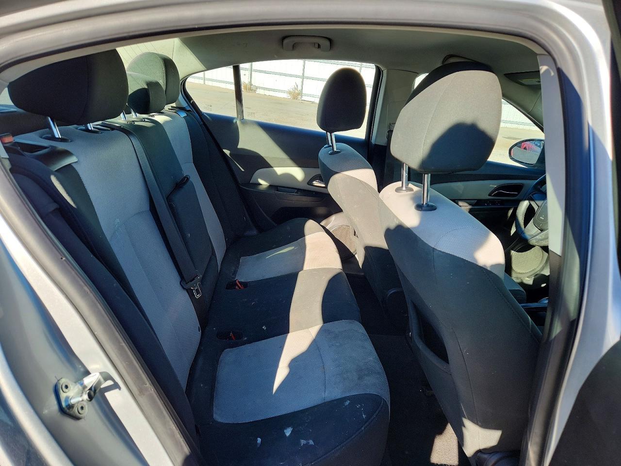 2011 CHEVROLET CRUZE