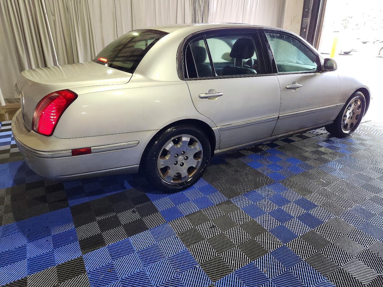 2008 KIA Amanti