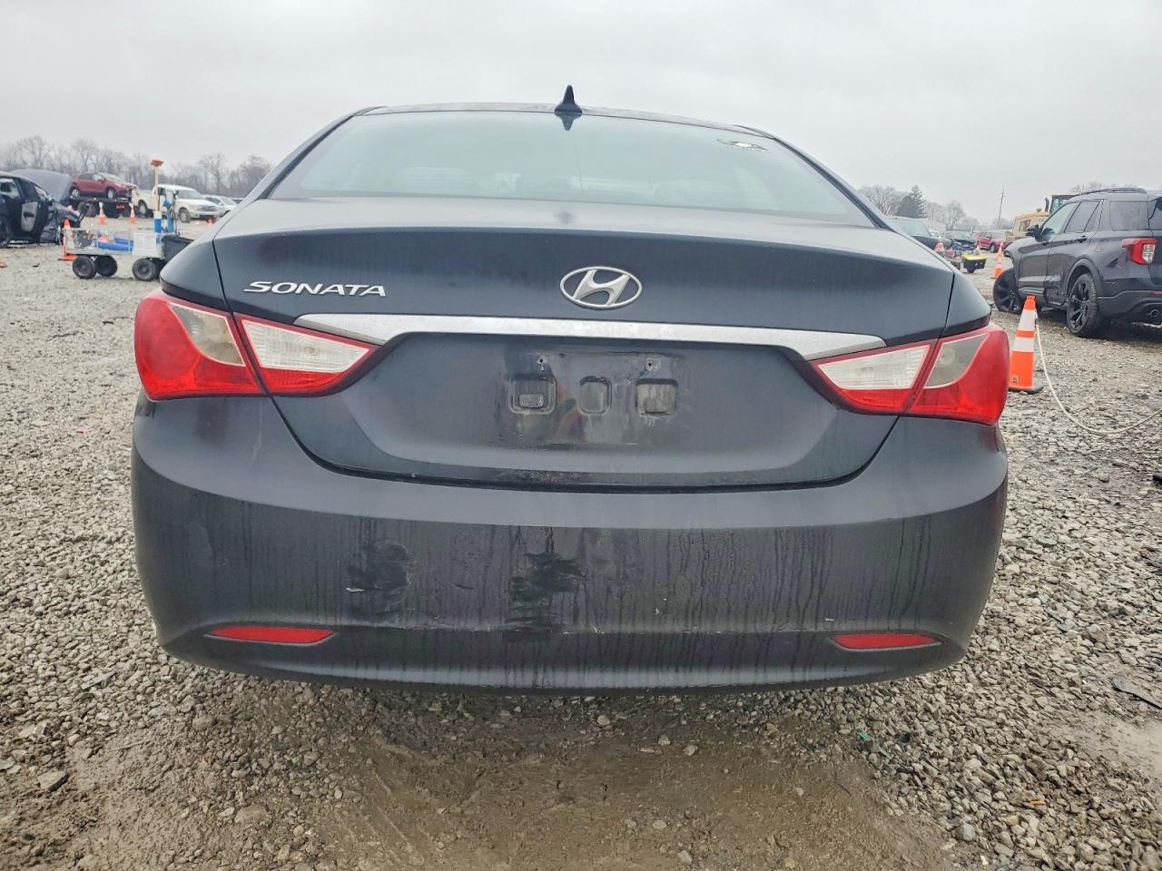 2011 HYUNDAI SONATA